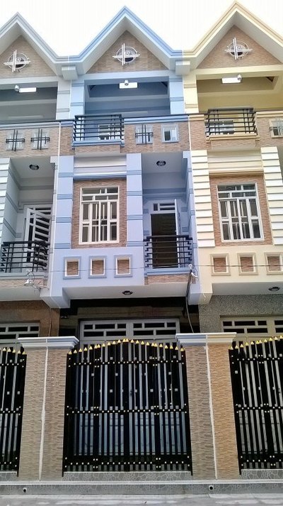 Bán gấp nhà mặt tiền HXH Sư Vạn Hạnh, Q. 10