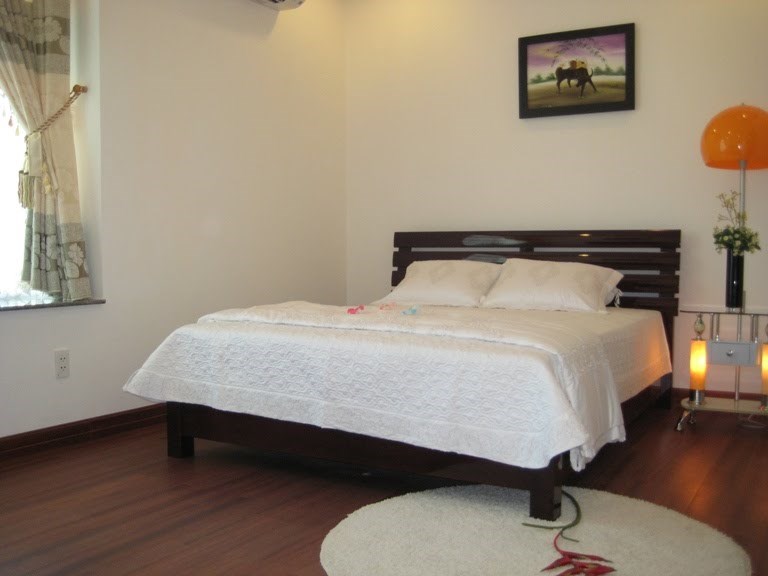 Cần bán gấp nhà đường Bình Trị Đông, Quận Bình Tân, DT: 4x17, giá 1.4 tỷ.