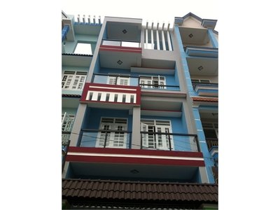 uất cảnh cần Bán nhà gấp Trần Hưng Đạo,Q5. DT: 4x22m. Giá 8,7 tỷ