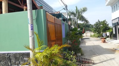 Cần tiền bán gấp,SH riêng 300m2 hình L N10 m2 giá 7,5tr/m2