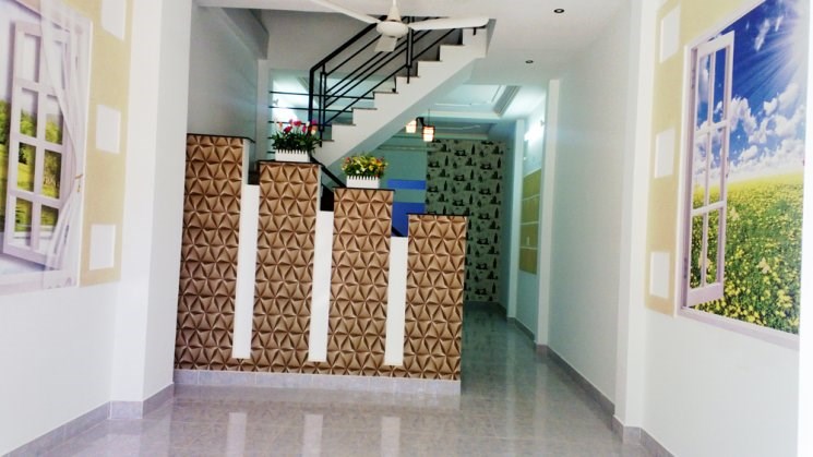 Bán nhà tuyệt đẹp 4x16m, 1 trệt 1 lầu, giá 1.65 tỷ, hẻm 1135 Huỳnh Tấn Phát