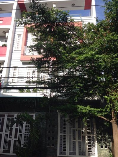 Bán nhà MTKD Gò Dầu, Q. Tân Phú (DT: 4 x 18m, 1 lầu mới, giá: 5.4 tỷ)