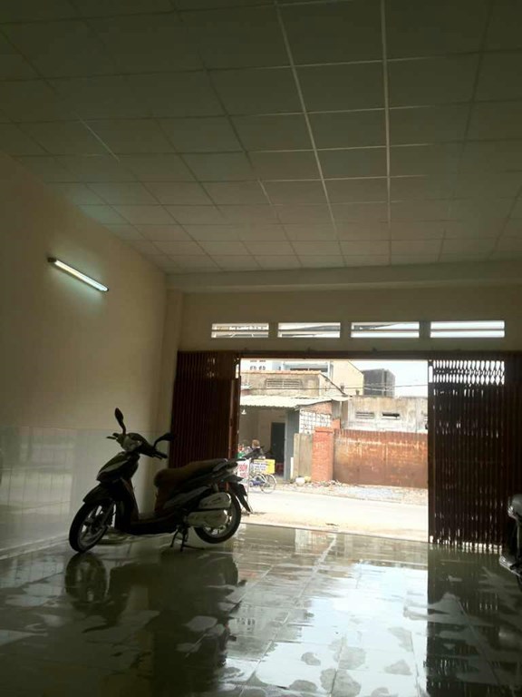 Nhà mặt tiền Lê Đức Thọ, tiện kinh doanh