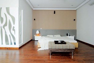 Bán gấp nhà mặt tiền đường Nguyễn Trọng Tuyển, p8, Quận Phú Nhuận. 4 x 21m.