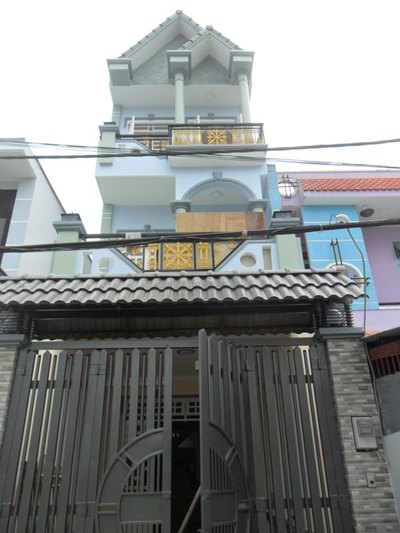Bán nhà 1 trệt, 2 lầu, 4x24m, giá 2.45 tỷ, HXH đường Dương Thị Mười (TCH21)