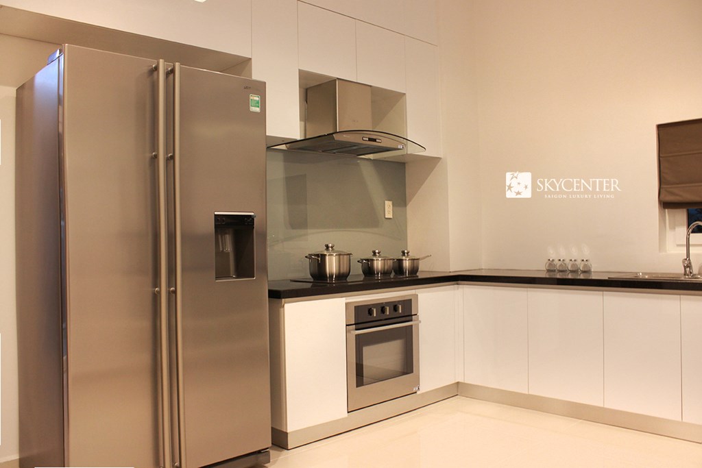 Xả hàng cuối năm