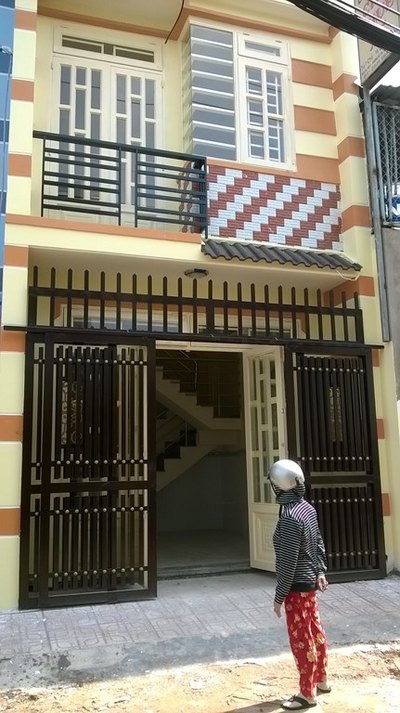 Gấp! Bán nhà HXH Thành Thái, P. 12, Q. 10