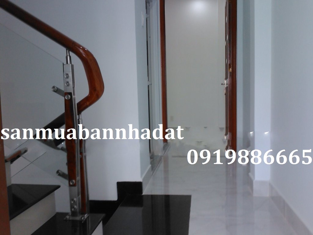 Nhà Mặt Tiền Huỳnh Văn Bánh 4 Lầu giá rẻ P10 PN