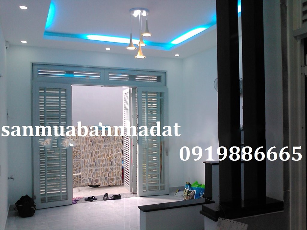 Nhà Mặt Tiền Huỳnh Văn Bánh 4 Lầu giá rẻ P10 PN