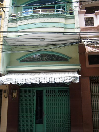 Bán nhà hxh Hoàng Văn Thụ, P.2, TB. Dt 4x11,3m