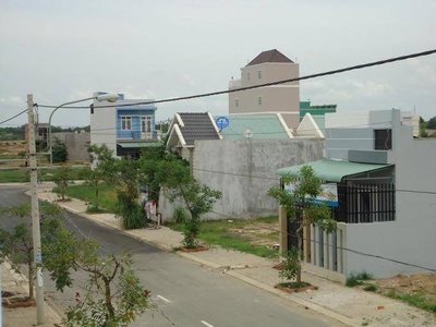 Bán đất mặt tiền Nguyễn Xiển, P.Trường Thạnh, sổ hồng, xây dựng tự do
