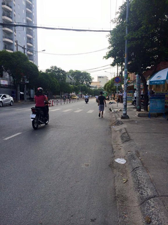 Bán nhà 6.5 tỷ 4.3x18.5 m MT Nguyễn Sơn, P.Phú Thạnh, Q.Tân Phú