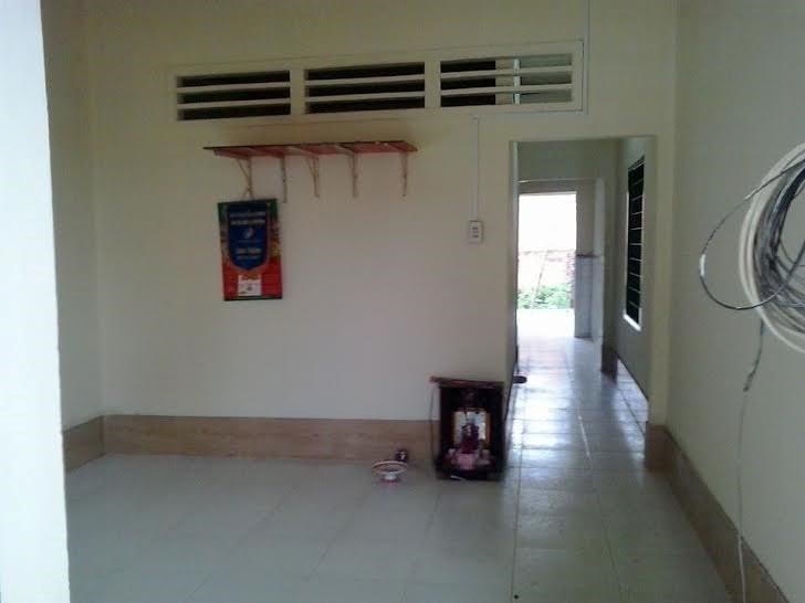 Bán gấp nhà mặt tiền Phùng Văn Cung. DT: 4,75m x 8,5m. 3 lầu, st