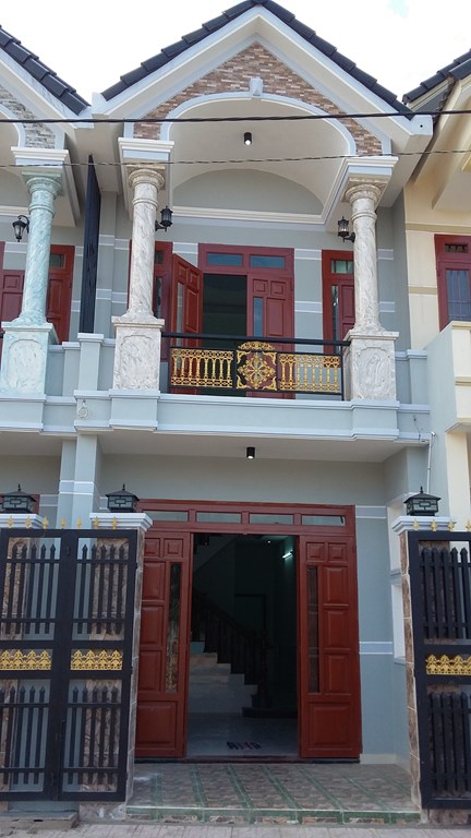 Bán nhà MT Điện Biên Phủ, Q.10, khu TT sầm uất, KD tốt