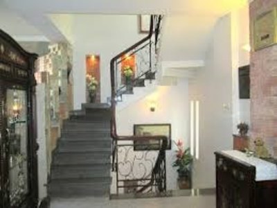 Bán nhà mặt tiền Hoa Huệ, P. 7, Q. Phú Nhuận, DT 4x10m, 3 lầu, giá 5.7 tỷ