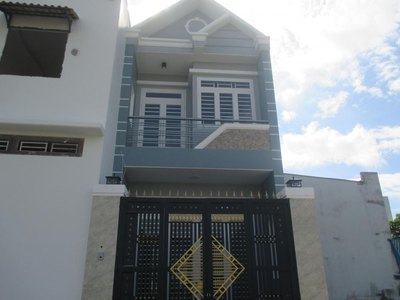 Bán nhà : Cần tiền bán gấp Nhà Phố Đ. Trần Đình Xu, P. Cô Giang, Q1