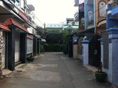 Cần bán gấp nhà MT Trần Phú, P4, Q5, DT: 5x12m. Giá: 16,5 tỷ