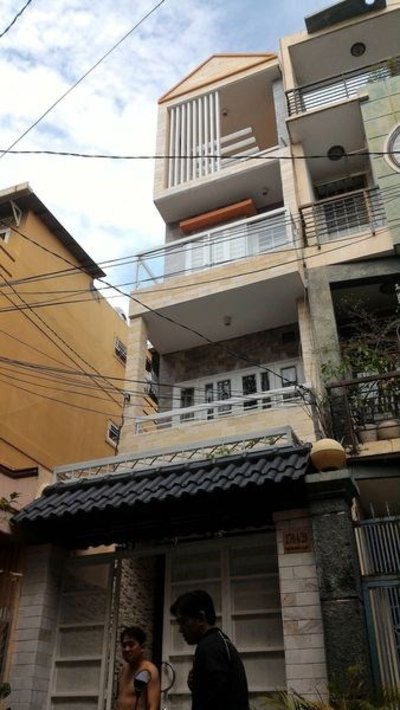 Gấp!Bán Nhà HXH Nguyễn thị Minh Khai Q1 DT 4,5x25m, Giá 9.5 tỷ.