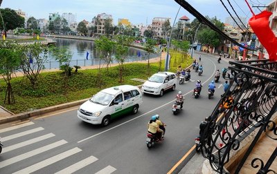Cần tiền bán gấp nhà MT đường Trường Sa, 5x10m, T+4L, bán 7,5 tỷ (TL)
