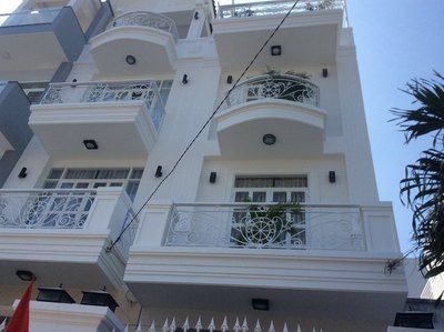 Bán nhà HXH Nguyễn Trãi, P.Nguyễn Cư Trinh, Q.1, DT 3x20m. Giá: 5,8 tỷ