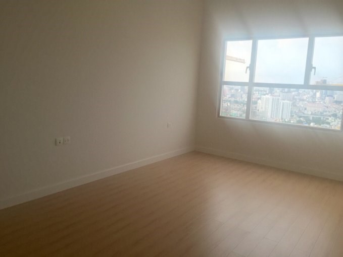 Chủ nhà cần đi nước ngoài nên bán lỗ căn hộ sunrise city giá 3,4 tỷ