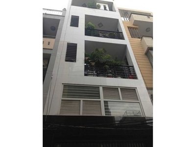 Bán nhà HXH Lê Thị Riêng, P.Bến Thành, Q1, DT: 4m x 20.5m. Giá:10,5 tỷ