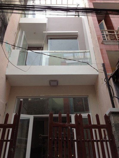 Bán nhà HXH 339 Tô Hiến Thành,Q10. DT: 4x15m. Giá: 5,7 tỷ