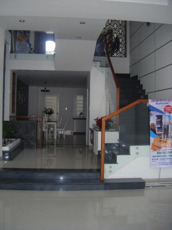 Cần bán Nhà Mặt tiền đường Yết Kiêu, P9, Quận 5. DT:4x 8.5m. 11 tỷ