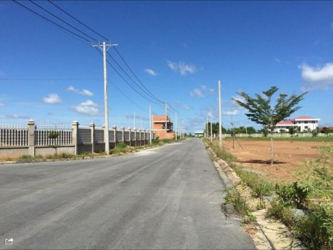 Ưu đãi cuối năm, đất mặt tiền, sổ hồng riêng chỉ 3,8 tr/m2, CK 5%+vàng