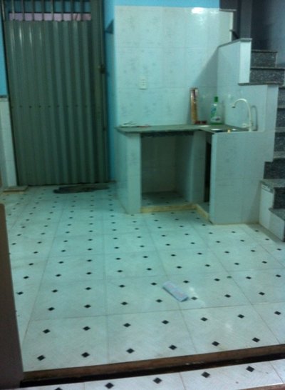 Bán nhà 1 sẹc Bình Tiên, P.8, Q.6, Dt 3.6x8.3(NH3.72m), hướng Đông