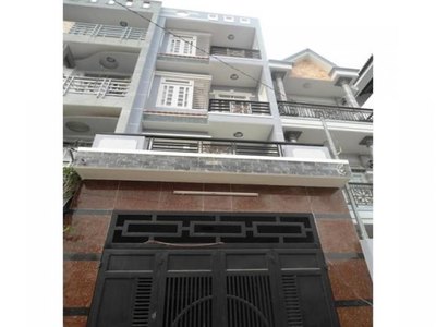 Bán nhà quận 3 HXH Đường Cách Mạng Tháng 8, 6.35x11 m, giá 6.1 tỷ