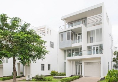 Cần bán nhà mặt tiền đường Trần Doãn Khanh, P.Đakao, Q.1, dt: 112m2, 2 tầng