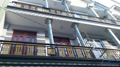 Bán nhà 1 trệt 2 lầu 4.6x11m giá 1.6 tỷ, HXH đường HT13, P.HT, Quận 12