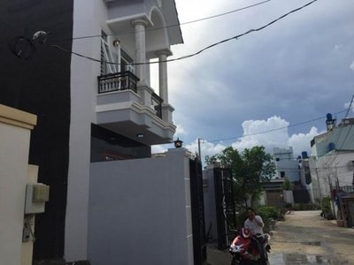 Bán gấp nhà hẻm xe máy 3m, P. Tân Thới Hiệp, Q.12, dt 4.1x12, giá 880 triệu