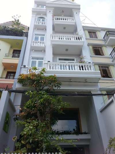 Khách sạn Cao Thắng, P. 12, Q. 10, DT 6 x 29m