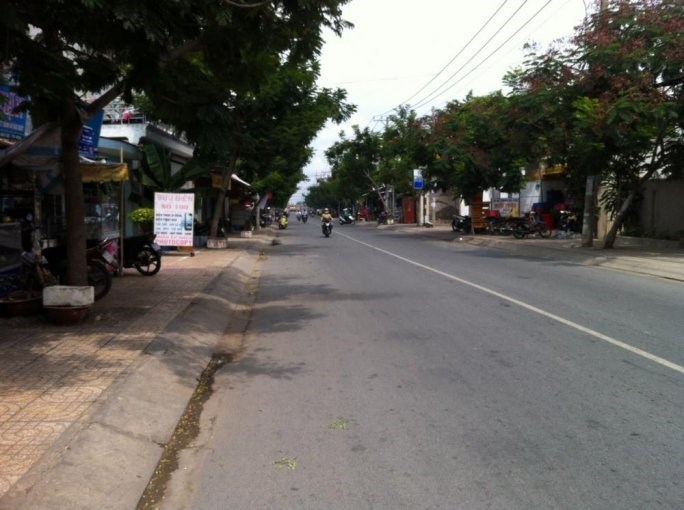 Bán đất 3500m2 MT đường long thới nhơn đức xã long thới nhà bè 4,5tr/m2