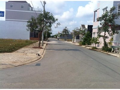 Cần bán gấp 3 lô đất mặt tiền Tỉnh Lộ 10 giá chỉ 3.68tr/m2, SHR. CK 5%