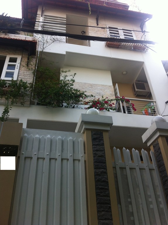 Nhà mới tuyệt đẹp HXH Điện Biên Phủ, 5,5x22m, 2 lầu, áp mái.