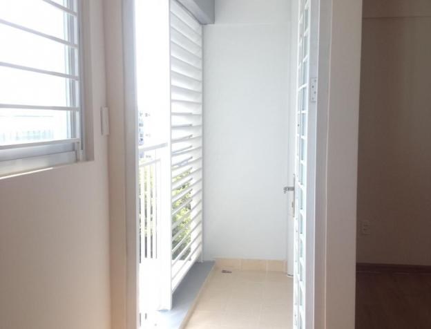 Chung cư hoàn thiện đường Võ Văn Kiệt, 970 triệu