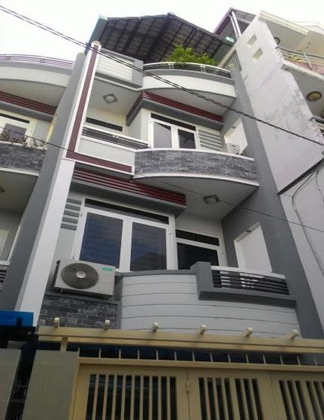 Xuất cảnh bán gấp nhà mt quận Bình Thạnh đường DBP, 6 x 23. Giá 18 tỷ