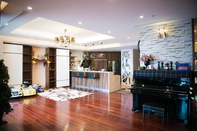 Bán nhà mặt tiền đường Nguyễn Thái Học ,Phường Phạm Ngũ Lão Quận 1