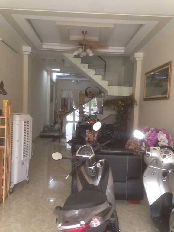 Bán nhà 2 mặt tiền đường số tân vĩnh.P6.Q4,dt:4x16m.giá:5,5 tỷ