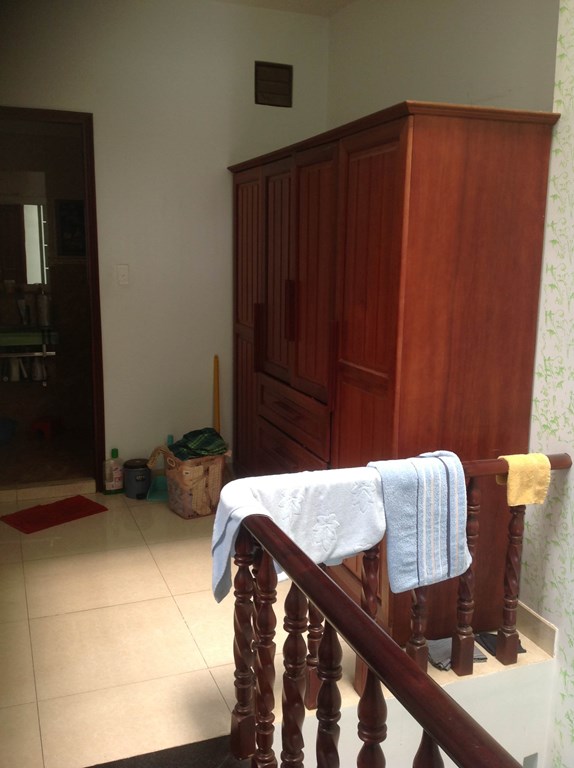 Bán nhà 4 tỷ p Bình Trưng Tây, đường Nguyễn Thị Định rẽ vào