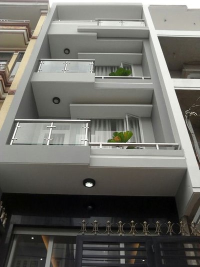 Bán nhà 3,85x13,5m, giá 6 tỷ, MT Hoàng Sa, Q3