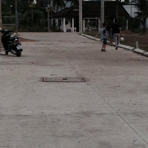 Bán đất 2 mặt tiền đường nội bộ 8 m; 10 m gần UBND Thạnh Lộc