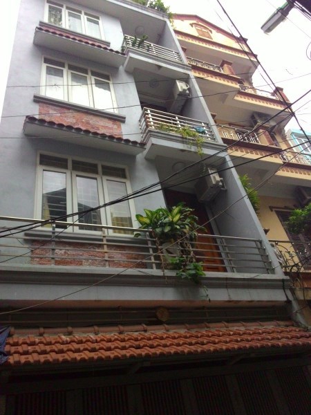 Bán nhà Q1, Đường Trần Đình Xu, DT: 5.1 x 18.3, Trệt, 3,5L,15.5tỷ