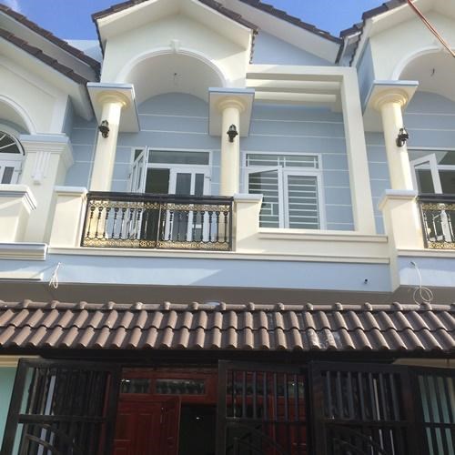 Nhà xây mới vào ở ngay 2pn 3 WC 1 p thờ giá 1,25tỷ gần UBP Thạnh Xuân