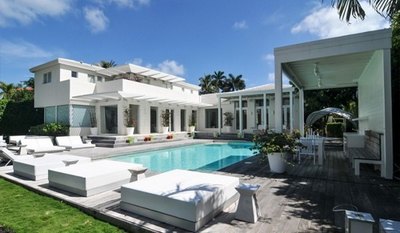 Hot! Bán nhà gấp Lê Thị Riêng, P.Bến Thành, Quận 1, 3.8x20.5, 10 tỷ