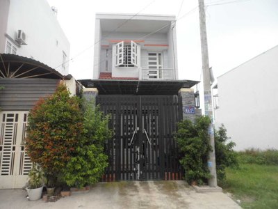 Bán nhà 1 trệt 1 lầu, mặt tiền 7m, khu dân cư đông, Nguyễn Văn Bứa Hóc Môn