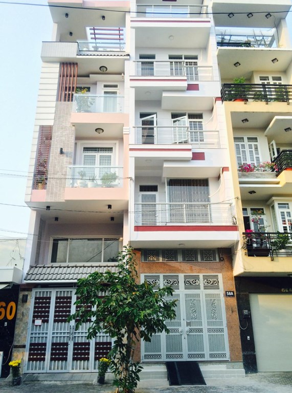 Bán nhà hẻm 575 CMT8, P.15, Q.10. DT: 5.44x17.31m. Giá: 8 tỷ